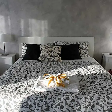 House 4*