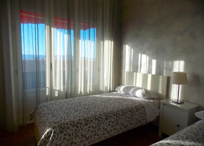 House Bed & Breakfast