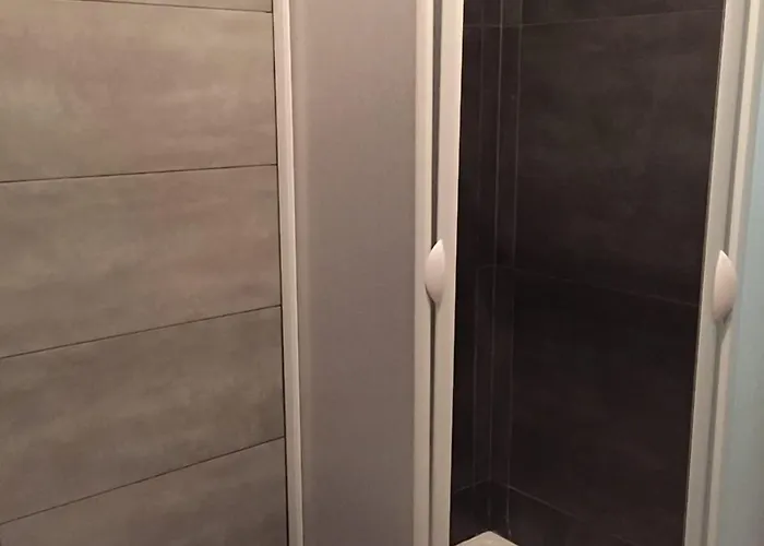 House Bed & Breakfast