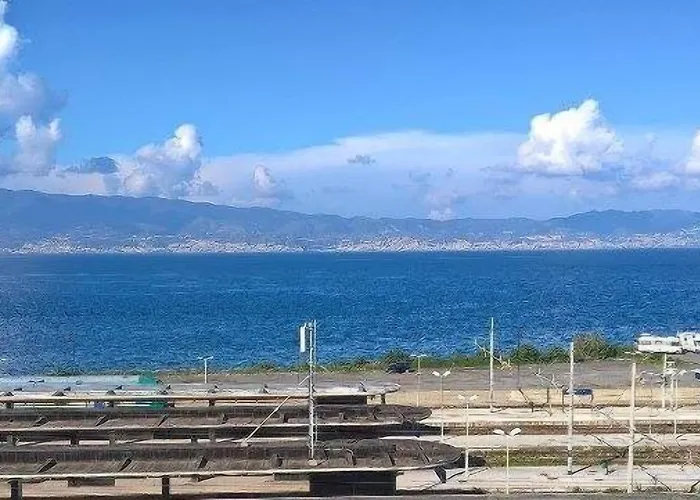 Bed & Breakfast House